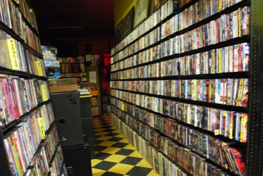 This image caption will be long enough that it extends to multiple lines